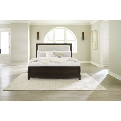 Neymorton King Upholstered Panel Bed